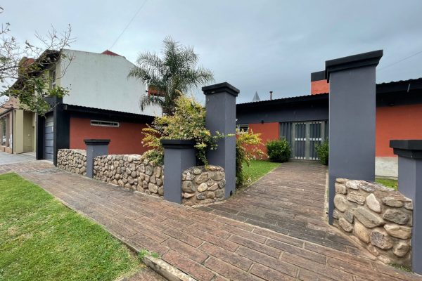 WhatsApp Image 2025-08-22 at 17.48.18