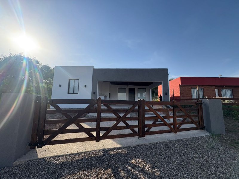 WhatsApp Image 2025-11-20 at 21.31.46